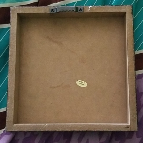 Decor - Picture 2 of 3